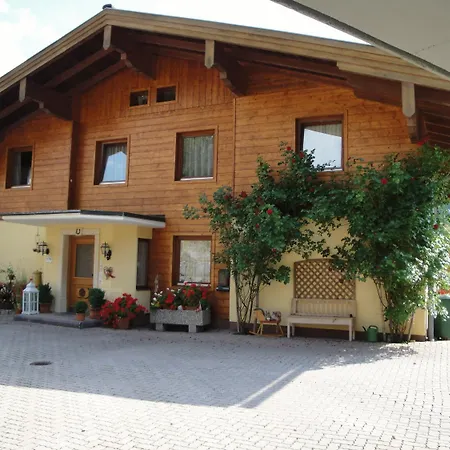Jäger Apartment *