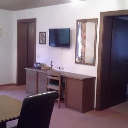 Jaeger Apartment