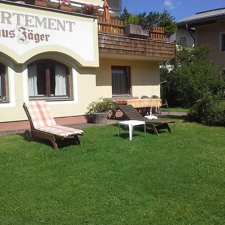 Jäger Apartment *